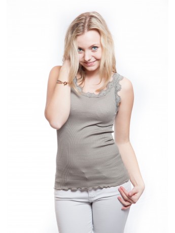 Rosemunde - verspieltes Top mit Spitze