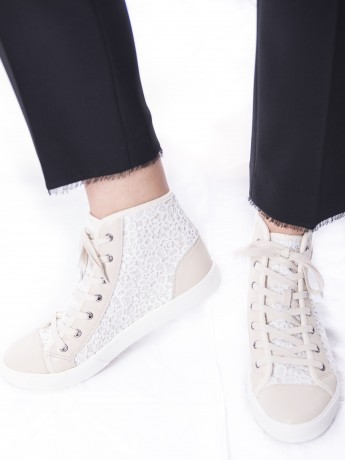 Marc Cain - High Top Sneaker mit Spitzenapplikationen