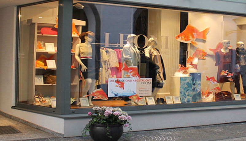 Aufnahme Ladengeschäft Schaufenster